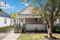 61 BROOKSIDE STREET  London South (South I), ON N5Z 3J6