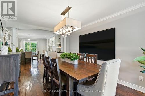 2041 Quail Valley Drive, Burlington, ON - Indoor Photo Showing Dining Room