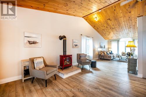 25 Shelley Drive, Kawartha Lakes (Little Britain), ON - Indoor