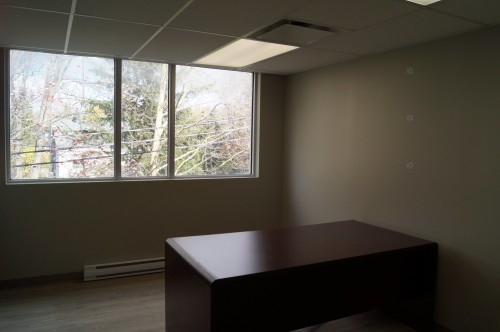 Office - 210-1115 Boul. St-Luc, Saint-Jean-Sur-Richelieu, QC - Indoor Photo Showing Other Room
