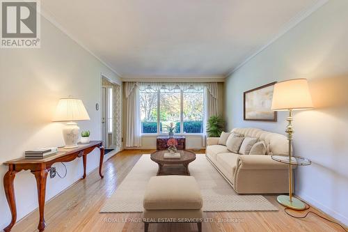 3196 Sunnyhill Drive, Mississauga, ON - Indoor