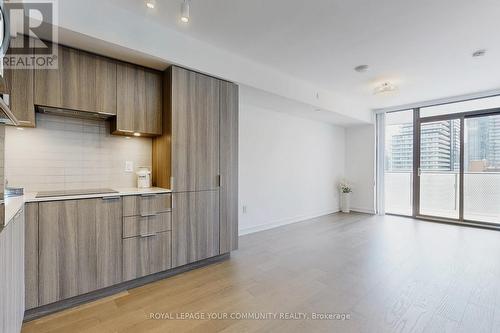 2604 - 11 Wellesley Street W, Toronto, ON - Indoor