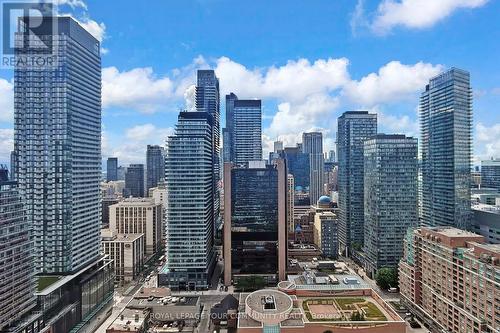 2604 - 11 Wellesley Street W, Toronto, ON - Outdoor With Facade