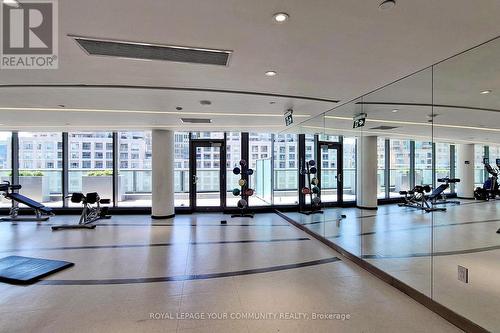 2604 - 11 Wellesley Street W, Toronto, ON - Indoor Photo Showing Gym Room