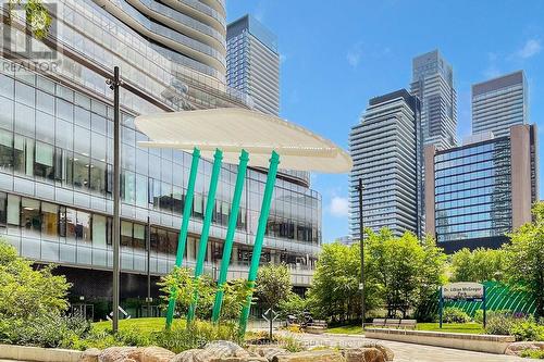 2604 - 11 Wellesley Street W, Toronto, ON - Outdoor With Facade