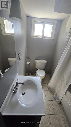 779 Whitman Crescent, Oshawa, ON - Indoor Photo Showing Bathroom