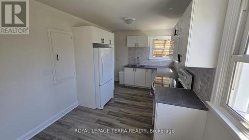 779 Whitman Crescent, Oshawa, ON - Indoor Photo Showing Kitchen