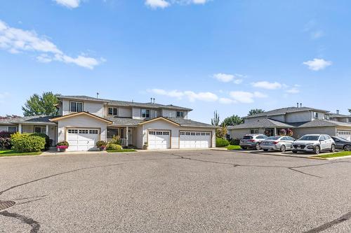 82-1120 Guisachan Road, Kelowna, BC - Outdoor