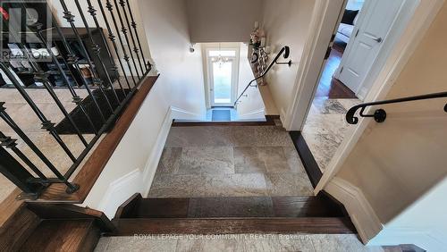 42 Somerville Street, Whitchurch-Stouffville, ON - Indoor Photo Showing Other Room