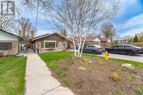 Bsmt - 7 Bonnechere Crescent, Toronto, ON - Outdoor
