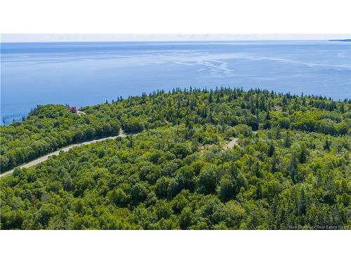 643 Fundy Dr, Wilsons Beach, NB 