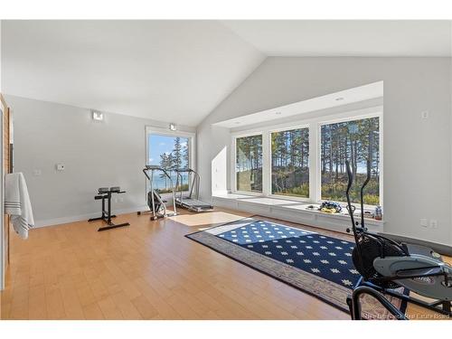 868 Fundy Dr, Wilsons Beach, NB 
