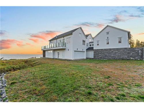 868 Fundy Dr, Wilsons Beach, NB 