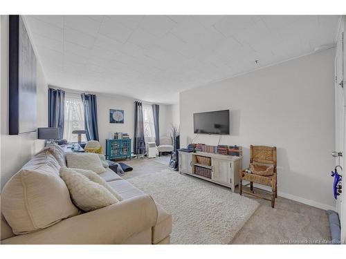 1054 Main St, Hampton, NB 