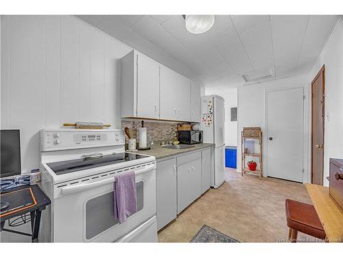 1054 Main St, Hampton, NB 