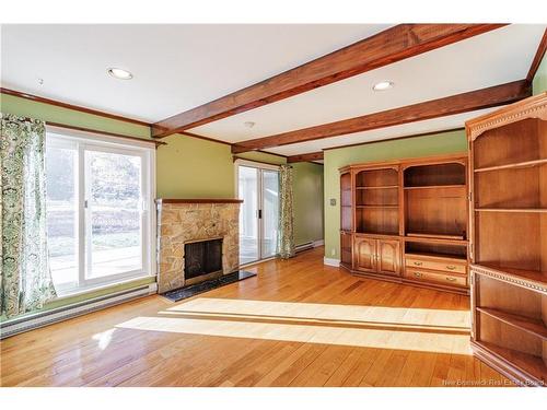 9 Friesen Dr, Island View, NB 