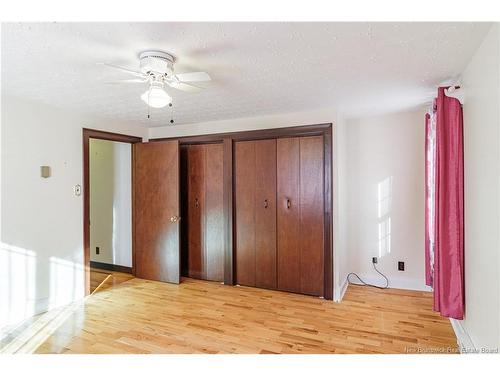 9 Friesen Dr, Island View, NB 