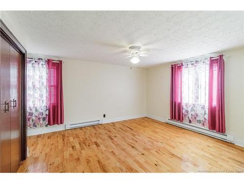 9 Friesen Dr, Island View, NB 