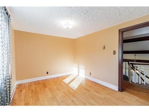 9 Friesen Dr, Island View, NB 