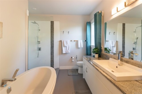 5109 Laguna Way, Nanaimo, BC 