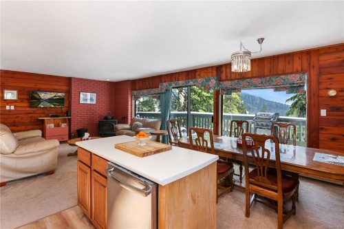 706 Glacier View Close, Courtenay, BC 