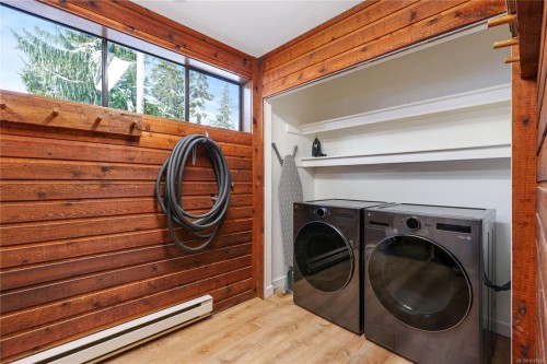 706 Glacier View Close, Courtenay, BC 