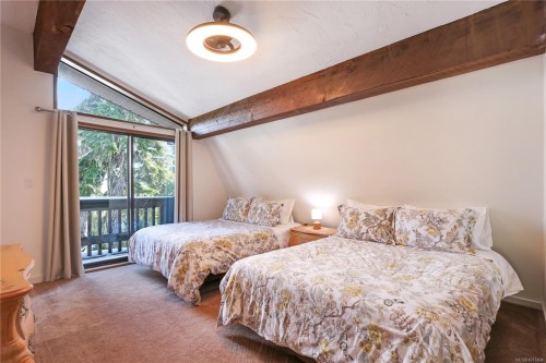 706 Glacier View Close, Courtenay, BC 