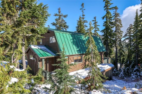 706 Glacier View Close, Courtenay, BC 