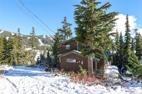 706 Glacier View Close, Courtenay, BC 