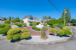 2839 NEYLAND Rd  Nanaimo, BC V9T 3G2