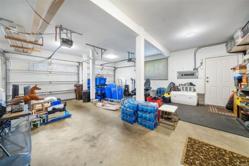 1193 Garden Gate Dr, Central Saanich, BC 