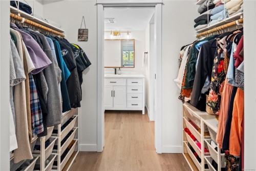 220-2245 James White Blvd, Sidney, BC - Indoor With Storage