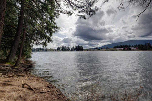 321 Woodhaven Dr, Nanaimo, BC 