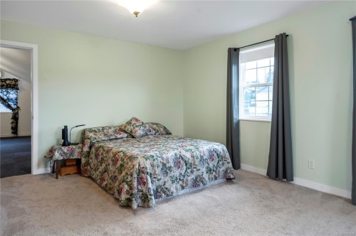 820 10Th Ave, Campbell River, BC 