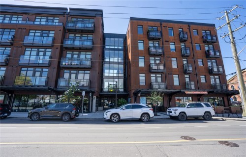 201-515 Chatham St, Victoria, BC - Outdoor With Balcony With Facade