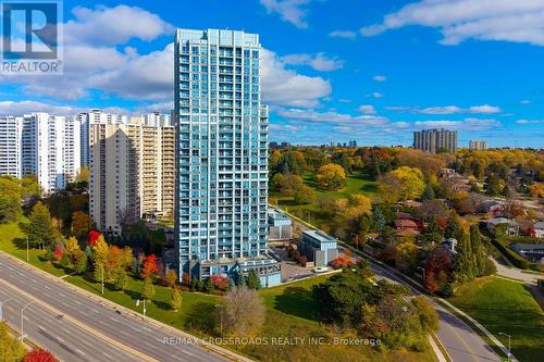 601 - 18 Graydon Hall Drive, Toronto, ON - Outdoor