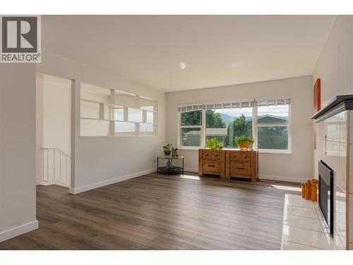 3725 Dogwood Drive, Trail, BC - Indoor Photo Showing Other Room