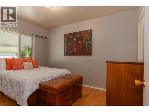 3725 Dogwood Drive, Trail, BC - Indoor Photo Showing Bedroom
