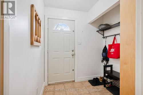 73 Hobart Crescent, Ottawa, ON - Indoor Photo Showing Other Room