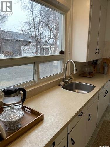 410 1St Street, Kipling, SK - Indoor Photo Showing Kitchen
