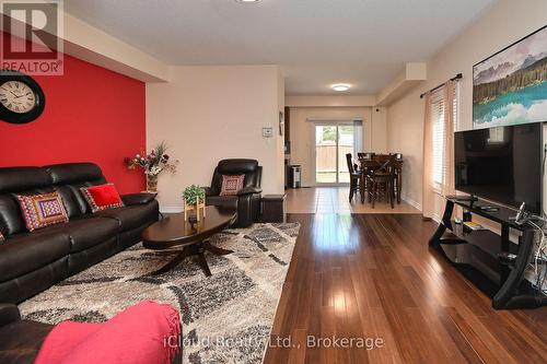 74 Crumlin Crescent, Brampton, ON - Indoor Photo Showing Living Room