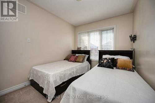 74 Crumlin Crescent, Brampton, ON - Indoor Photo Showing Bedroom