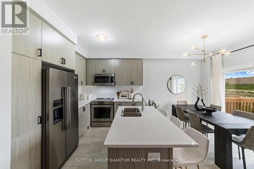 36 Bluestone Crescent, Brampton, ON - Indoor Photo Showing Kitchen With Double Sink With Upgraded Kitchen