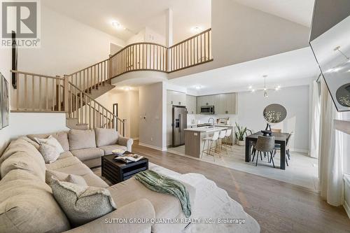 36 Bluestone Crescent, Brampton, ON - Indoor Photo Showing Living Room