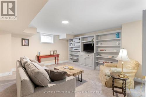 4 Emerson Mews, Collingwood, ON - Indoor