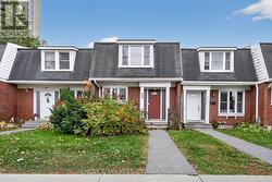 910 DYNES ROAD  Ottawa, ON K2C 0G8