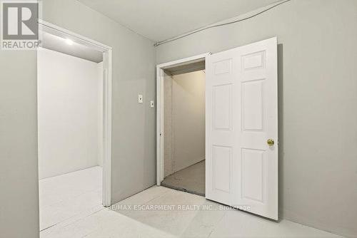 196 1/2 Kenilworth Avenue N, Hamilton, ON 