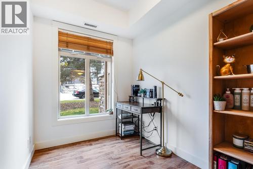 office/2nd bedroom * Big enough for a queen bed! - 2551 Shoreline Drive Unit# 113, Lake Country, BC - Indoor Photo Showing Other Room