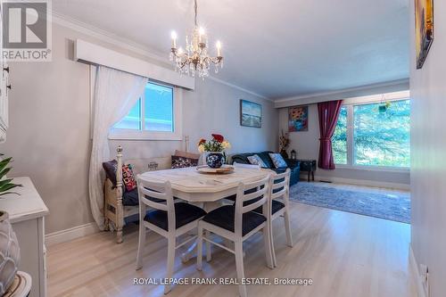 32 Melbourne Street E, Kawartha Lakes (Lindsay), ON - Indoor Photo Showing Dining Room