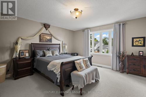 26 Miller Place, Loyalist (Amherstview), ON - Indoor Photo Showing Bedroom